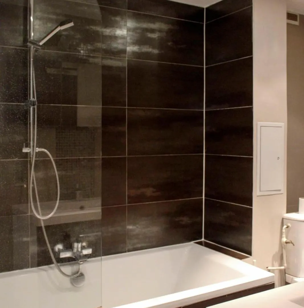 Lovely 51 M Nest In The Heart Of Apartment *